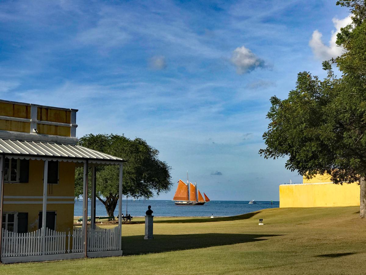 Sand Castle On The Beach - Adults Only Frederiksted Extérieur photo